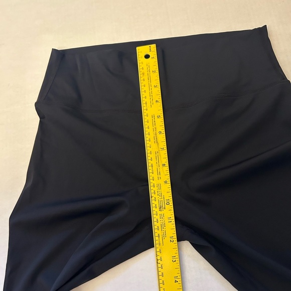 ZYIA Active wear Black Brilliant 7/8 Legging in high rise Sz-14/16. M8 - Picture 11 of 12